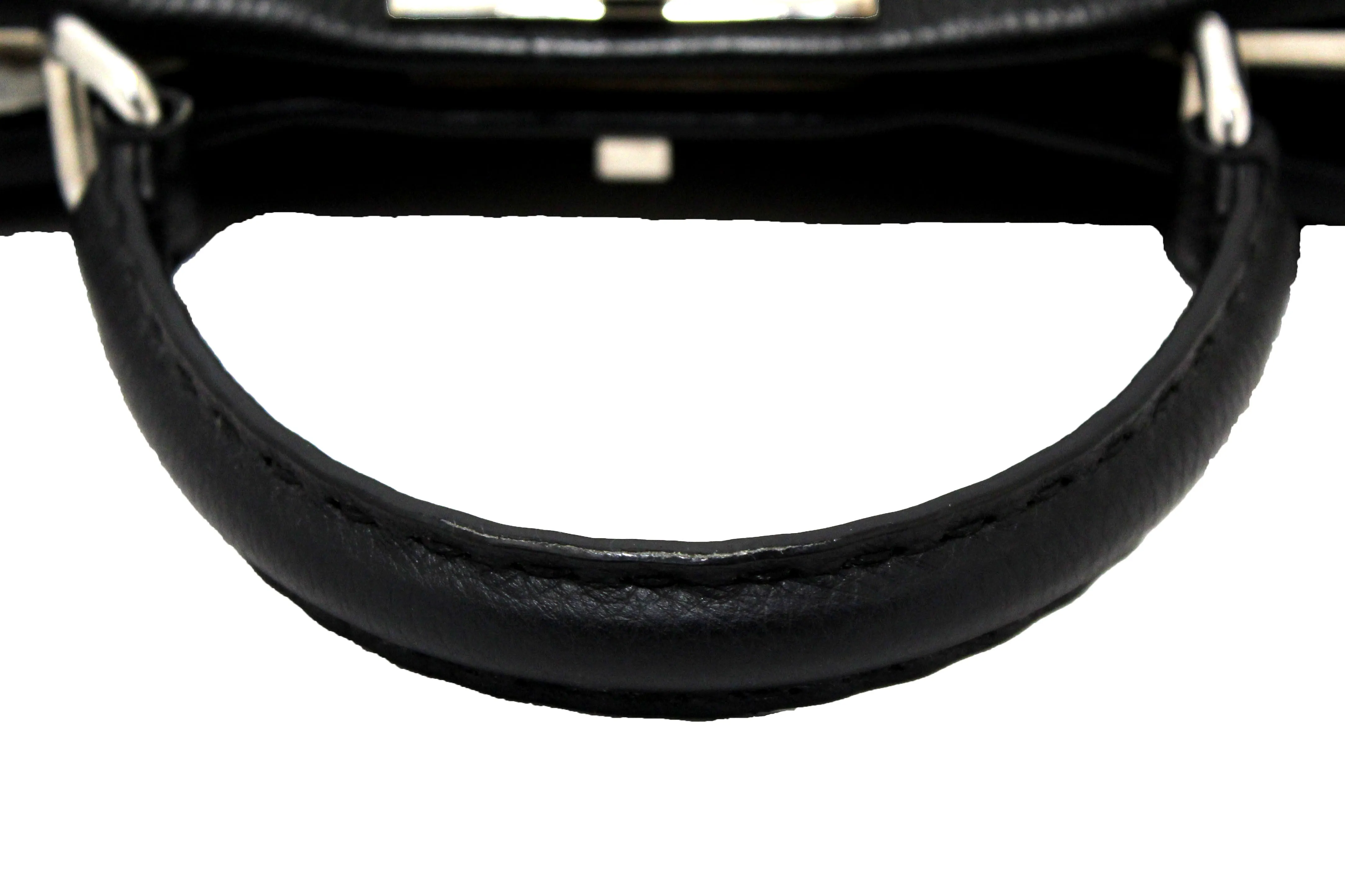 Authentic Fendi Black Cuoio Romano Leather Selleria Medium Peekaboo Iconic Satchel Bag