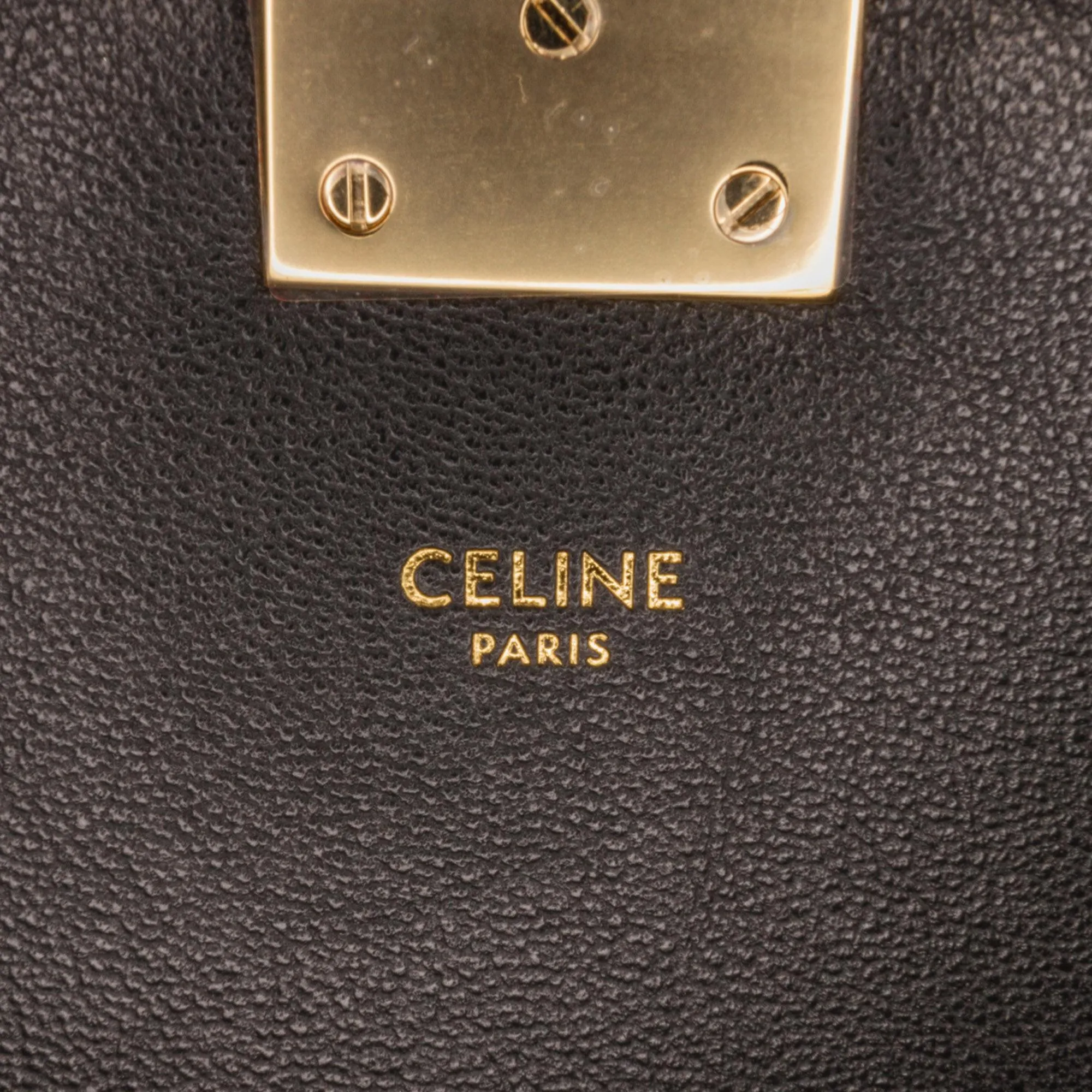 Celine Medium Tweed C Bag (SHG-JRxbTu)