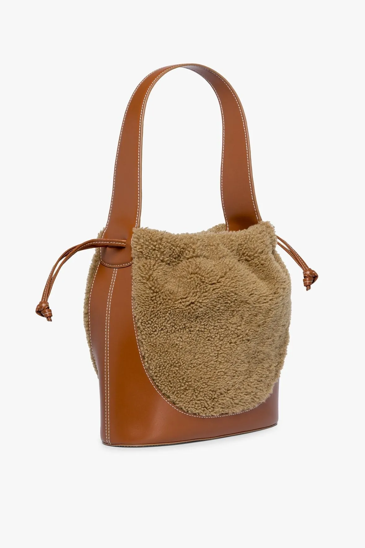CINCH SHEARLING BUCKET BAG | NATURAL TAN