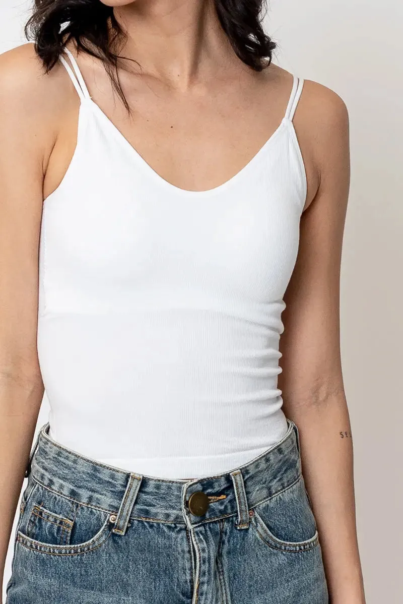 En Creme Maya Cami Top – Sleek, Supportive & Effortlessly Versatile